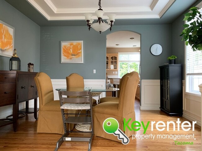 Building Photo - Luxurious House in North East Tacoma!!