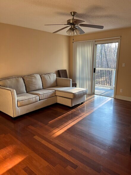 Building Photo - 7206 Santa Fe Pky