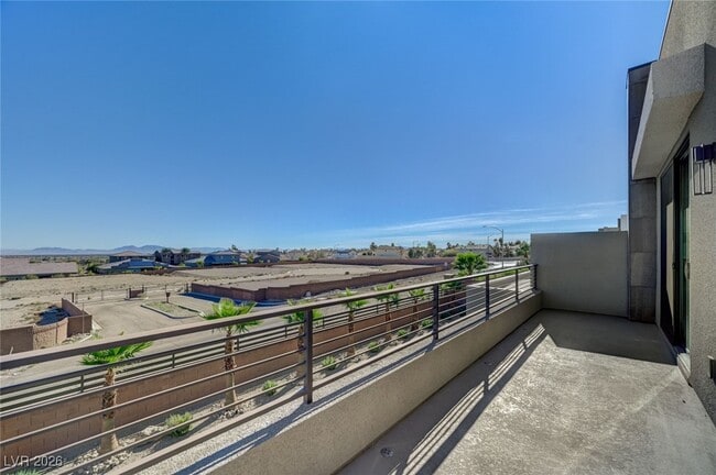 Building Photo - 4056 Desert Trce Ct