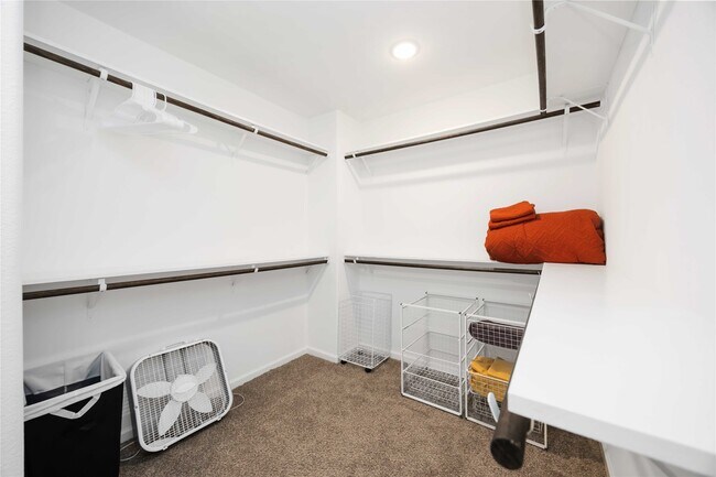 Building Photo - 5111 Firnat St