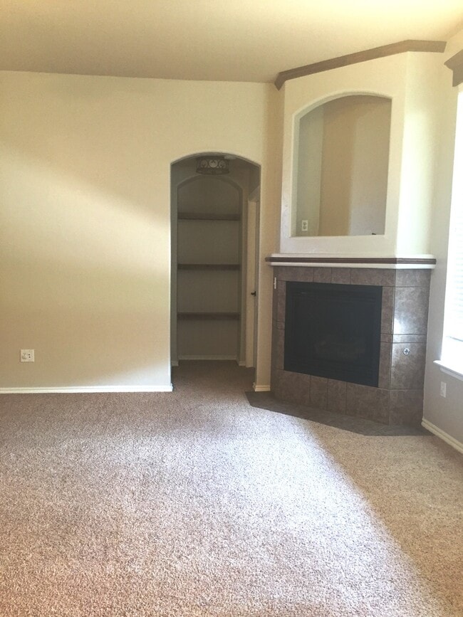 Building Photo - 16009 Bravado Pl