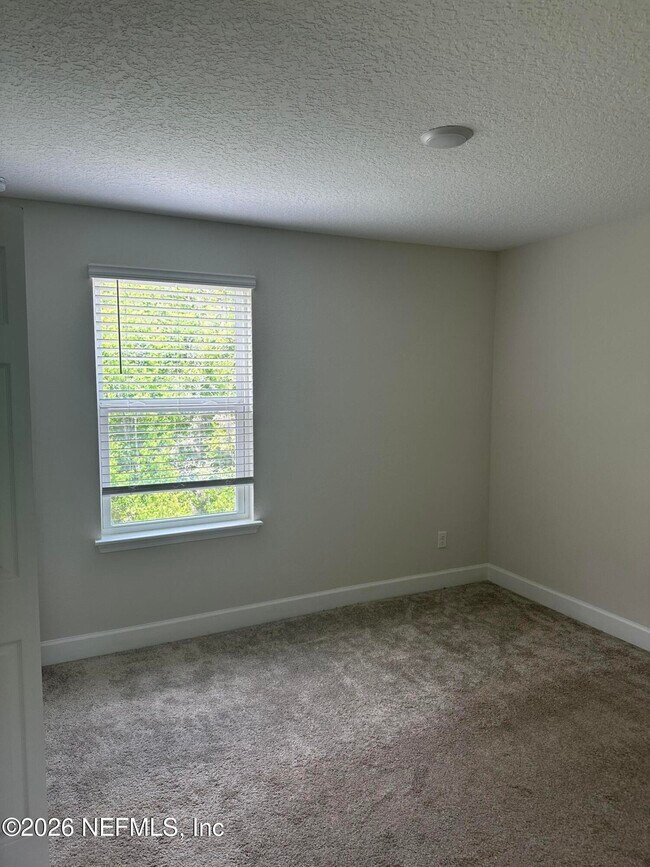 Building Photo - 11561 Admiral Cv Dr