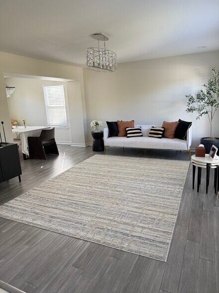 Building Photo - 1058 Longford Rd