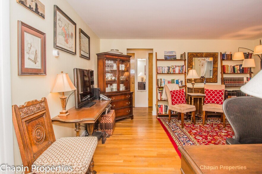 Building Photo - 79 Chestnut St