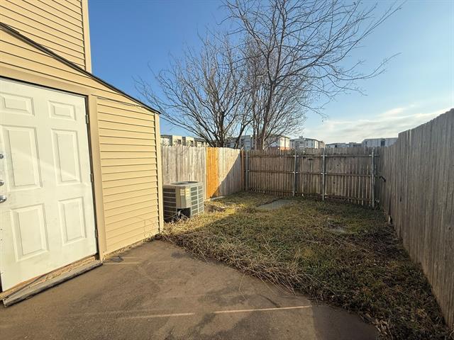 Building Photo - 9510 Olde Towne Row