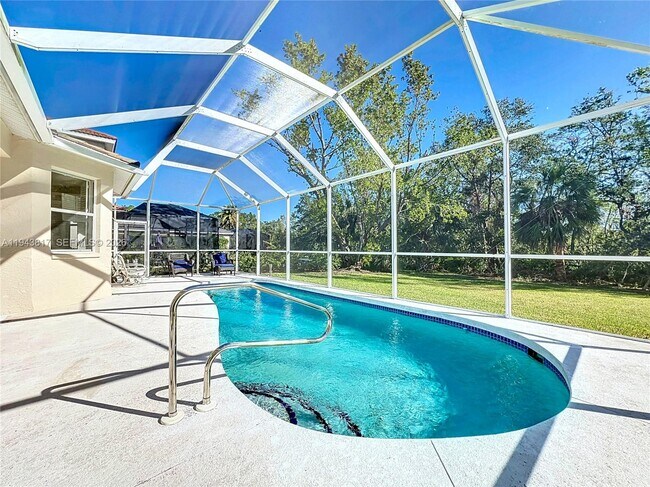 Building Photo - 4874 Sabal Lake Cir