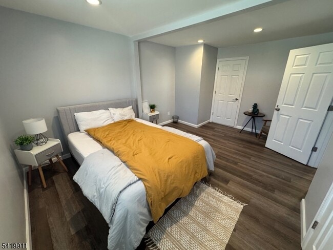 Building Photo - 117 Weldon Rd