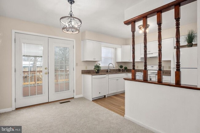 Building Photo - 515 Pleasants Dr