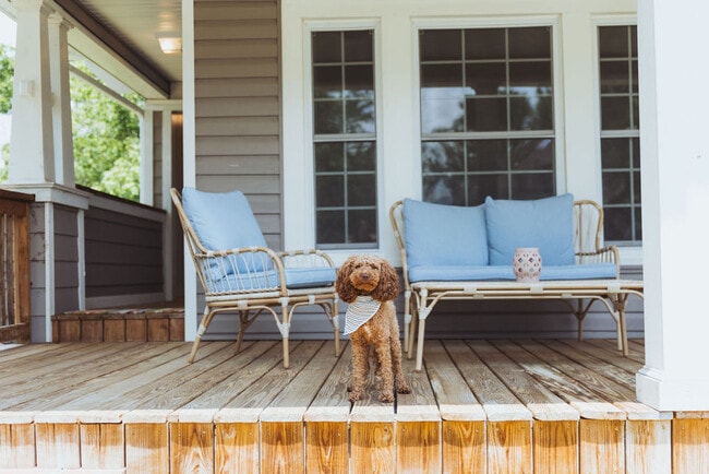 Building Photo - 308 Lamont St