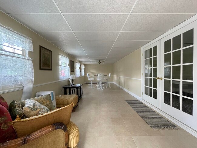 Building Photo - 2395 Idlewild Rd