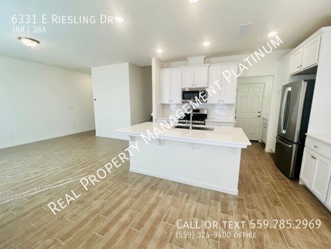 Building Photo - 6331 E Riesling Dr
