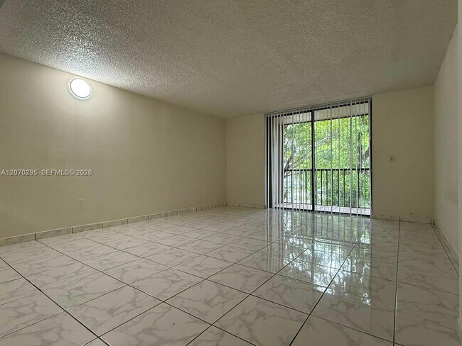 Building Photo - 8420 SW 133rd Avenue Rd