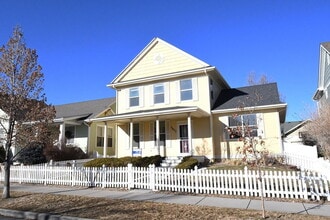 Building Photo - 2657 Ulster St