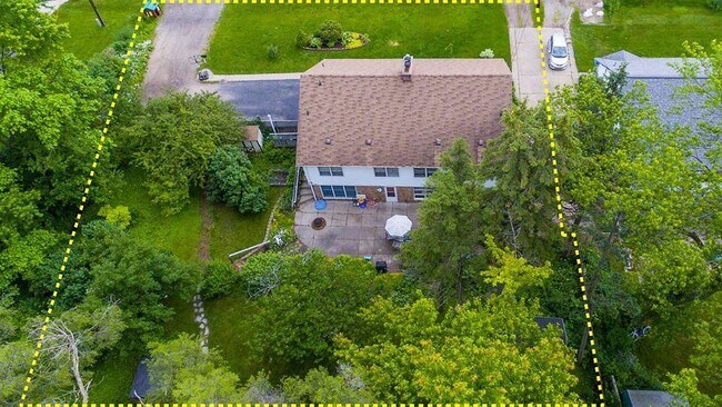 Building Photo - 5097 Wardcliff Dr. Unit A