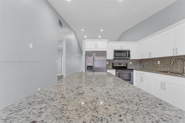 Building Photo - 14711 SW 61st Terrace