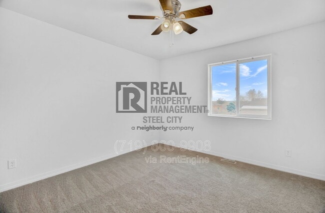 Building Photo - 480 W Spaulding Ave N