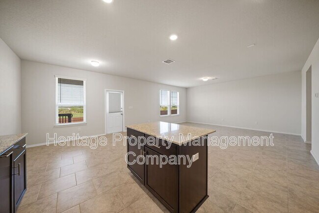 Building Photo - 7327 Tradinghouse Ln