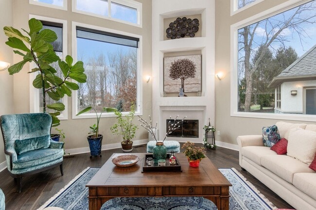 Building Photo - 4602 Sandwich Ct