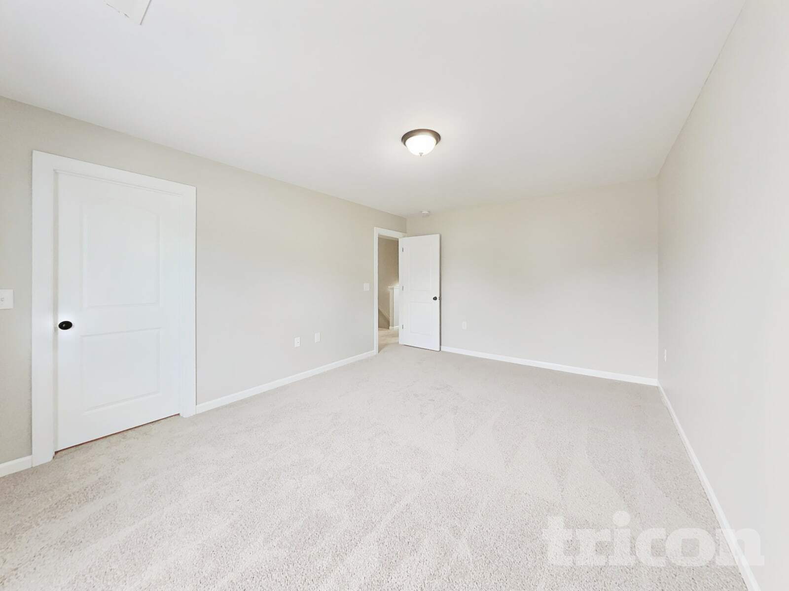 Building Photo - 3901 Creekmoore Dr