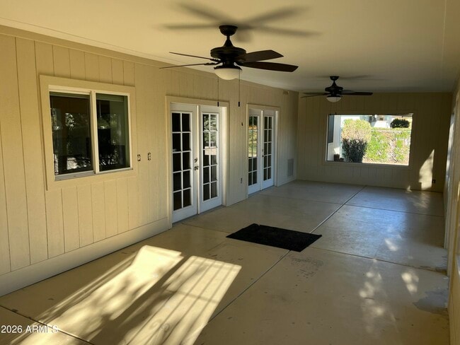 Building Photo - 10645 W Sequoia Dr