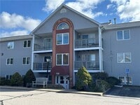 Building Photo - 728 Beverage Hill Ave