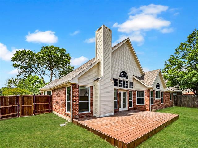 Building Photo - 605 Pheasant Knoll