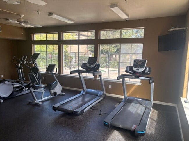 Building Photo - 4200 E Commerce Way