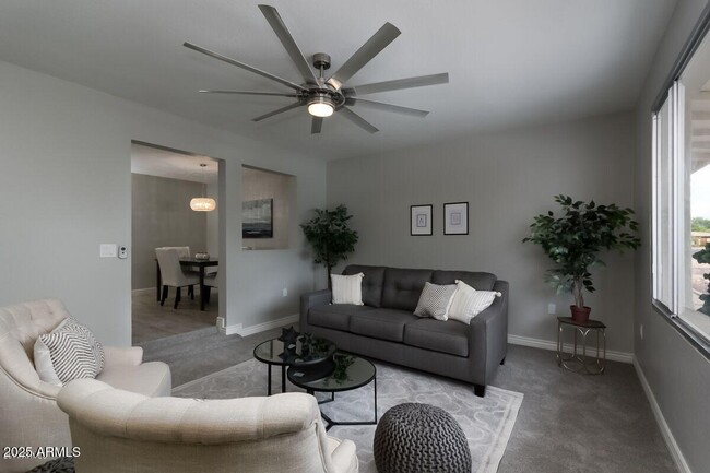 Building Photo - 4614 S Kachina Dr