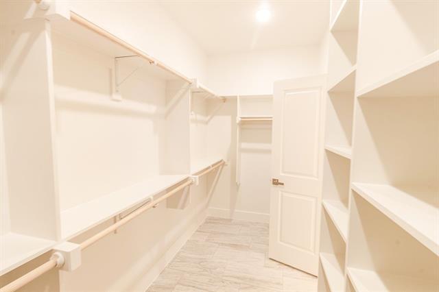 Building Photo - 540 Highview Ct
