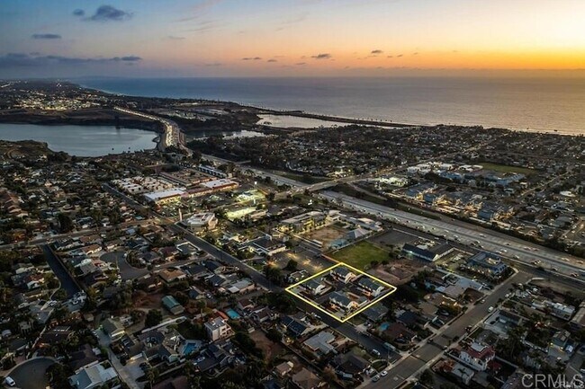 Building Photo - 3755 Adams St