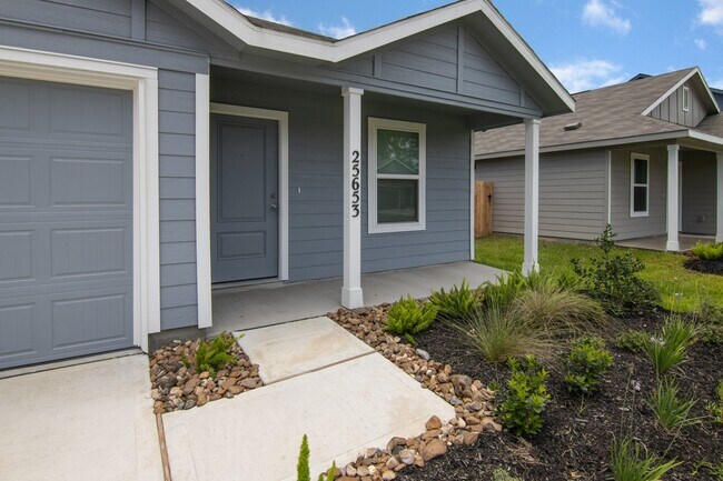 Building Photo - 25653 Rose Creek Dr