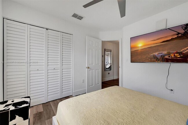Building Photo - 1187 NW 123rd Pl