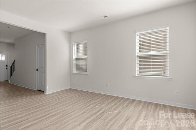 Building Photo - 12027 Zazu Wy