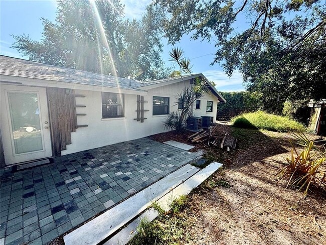 Building Photo - 5734 Olive Ave