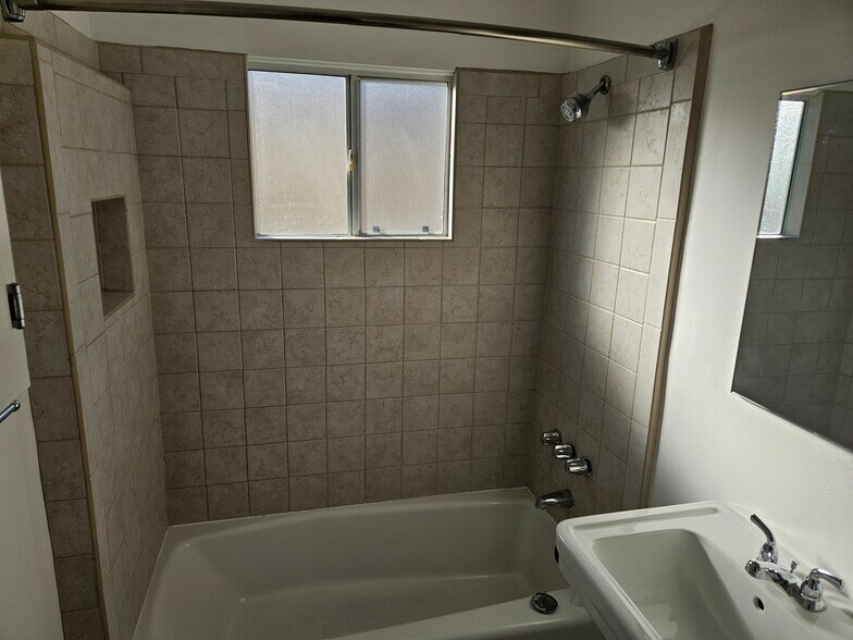 Bathroom - 25515 Senator Ave