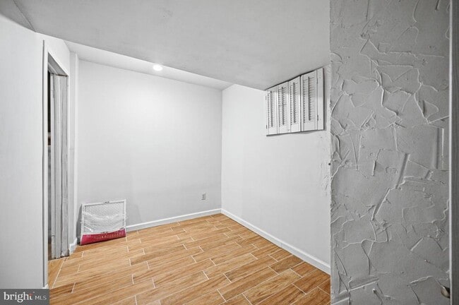 Building Photo - 10609 Oxford Ct
