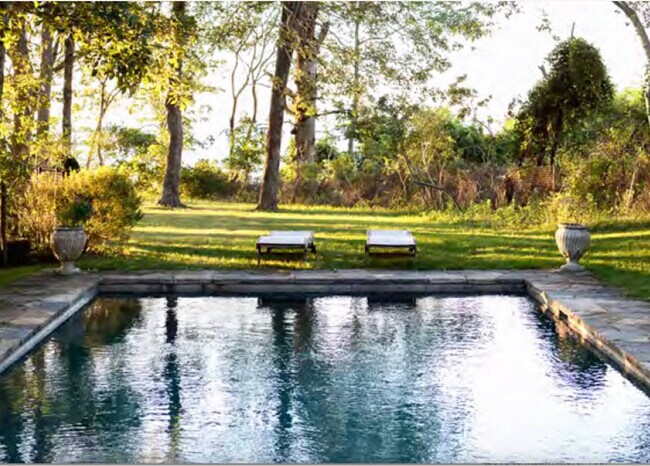 Building Photo - 21 Rawson Rd