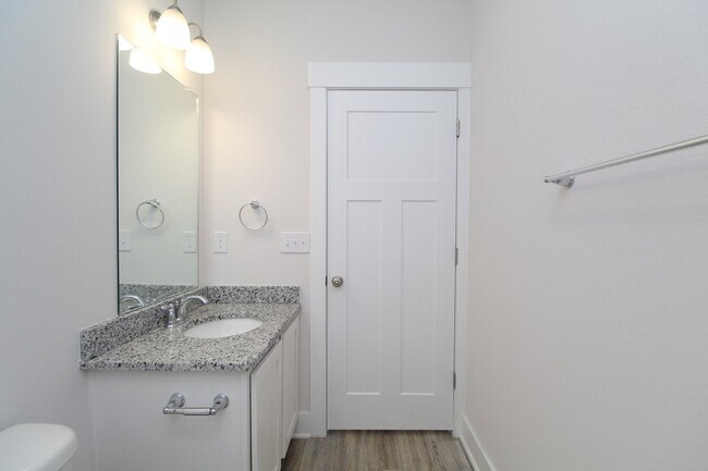 Building Photo - Don’t Miss This 4BR New Construction Home — 3-Car Garage, Modern Interior, Open Layout & Communit...
