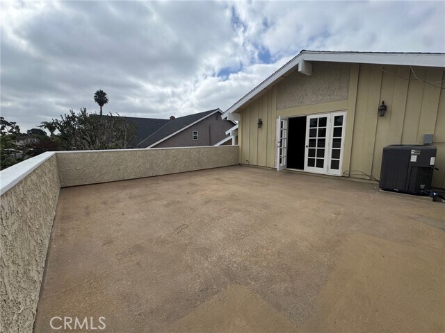 Building Photo - 6402 Cantiles Ave