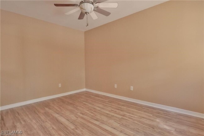 Building Photo - 10240 Olivewood Way