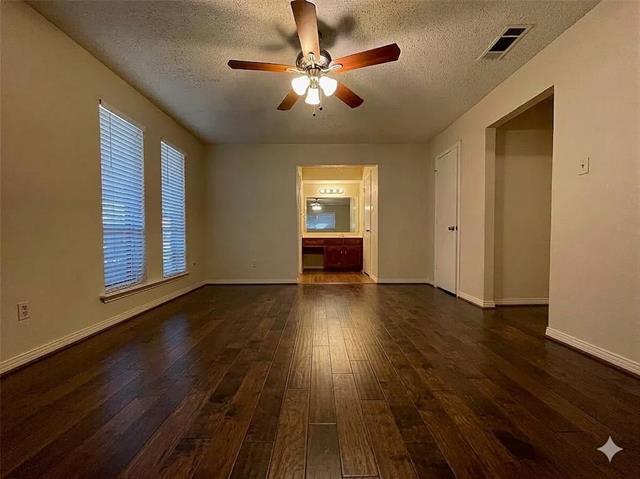 Building Photo - 120 Shadybrook Dr