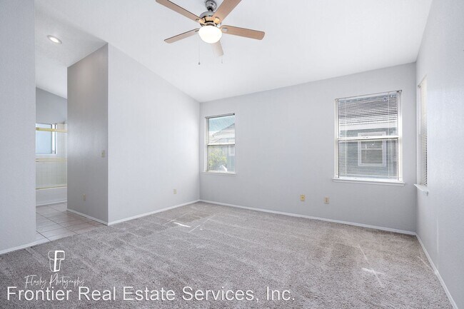 Building Photo - 4 br, 3 bath House - 10701 galway