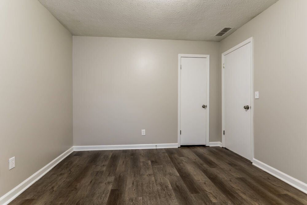 Building Photo - 1212 Summit Links Ct