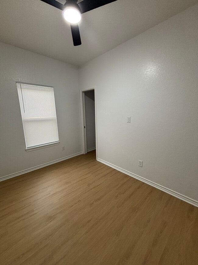 Building Photo - 1718 N 22nd St