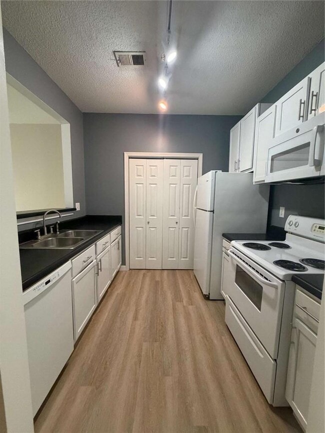 Building Photo - 3627 Ginnis Rd