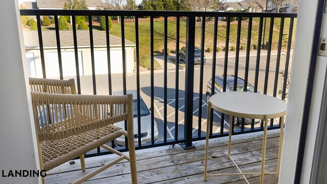 Building Photo - 100 Waterstone Park Cir