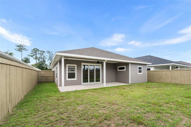 Building Photo - 6735 SW 10th Ln