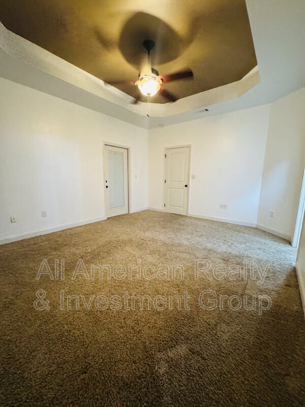 Building Photo - 603 Red Fern Rd