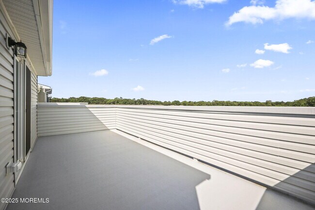 Building Photo - 20 Gramercy Dr