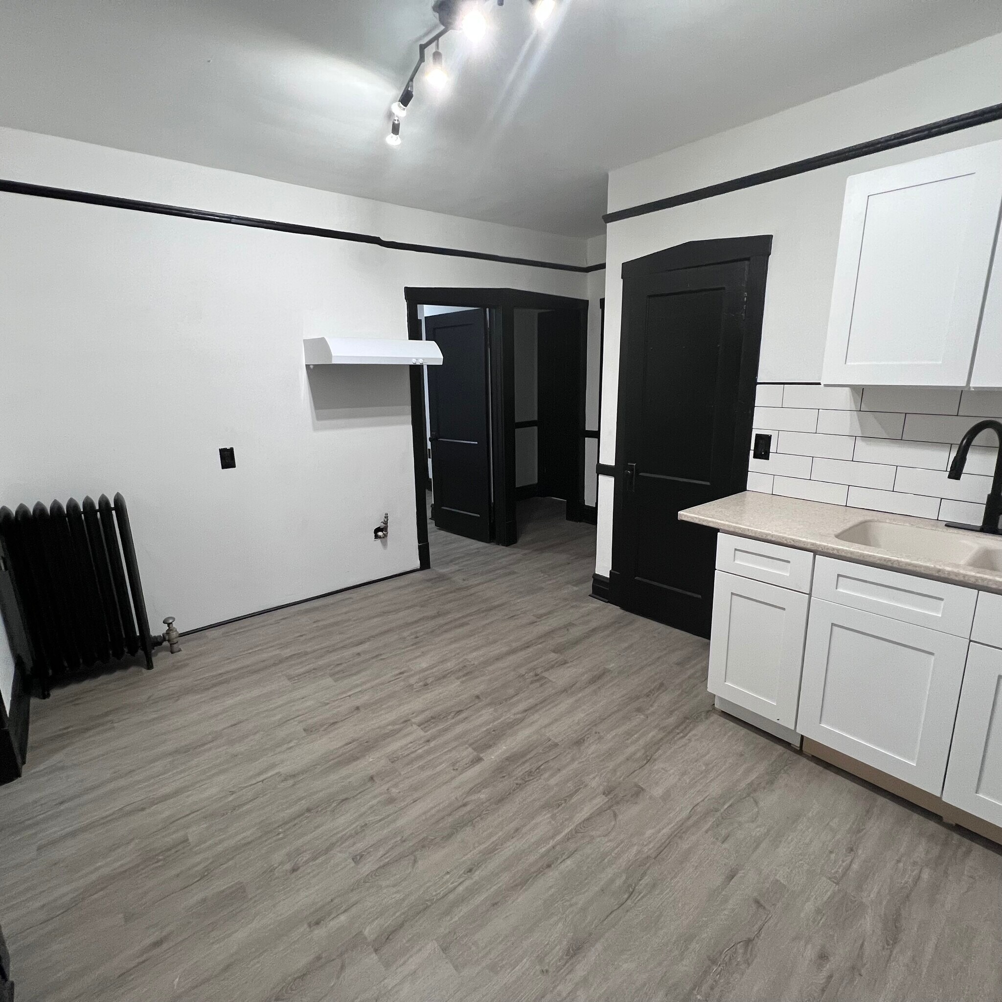 Building Photo - 1621 S 50th Ct
